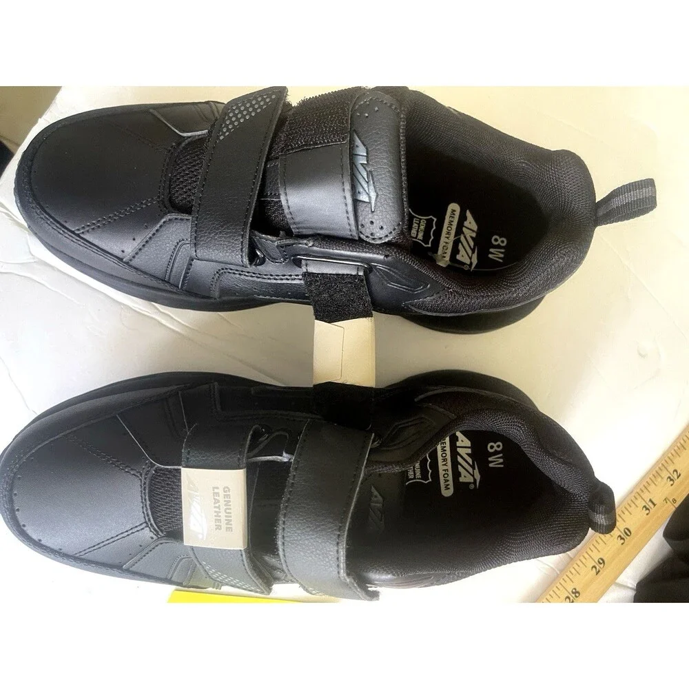 Avia men size